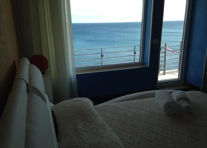 Palace Vista Mare Bed & Breakfast 3*