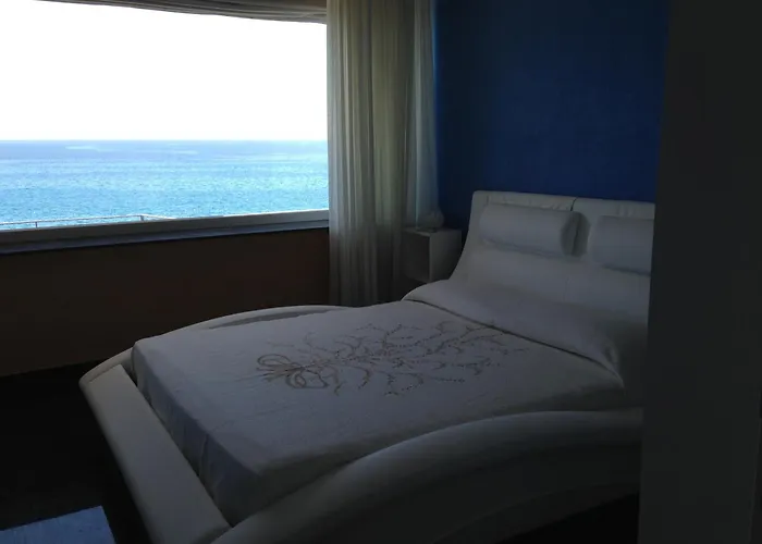 Bed & Breakfast Palace Vista Mare