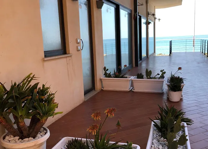 Palace Vista Mare Oda ve Kahvaltı